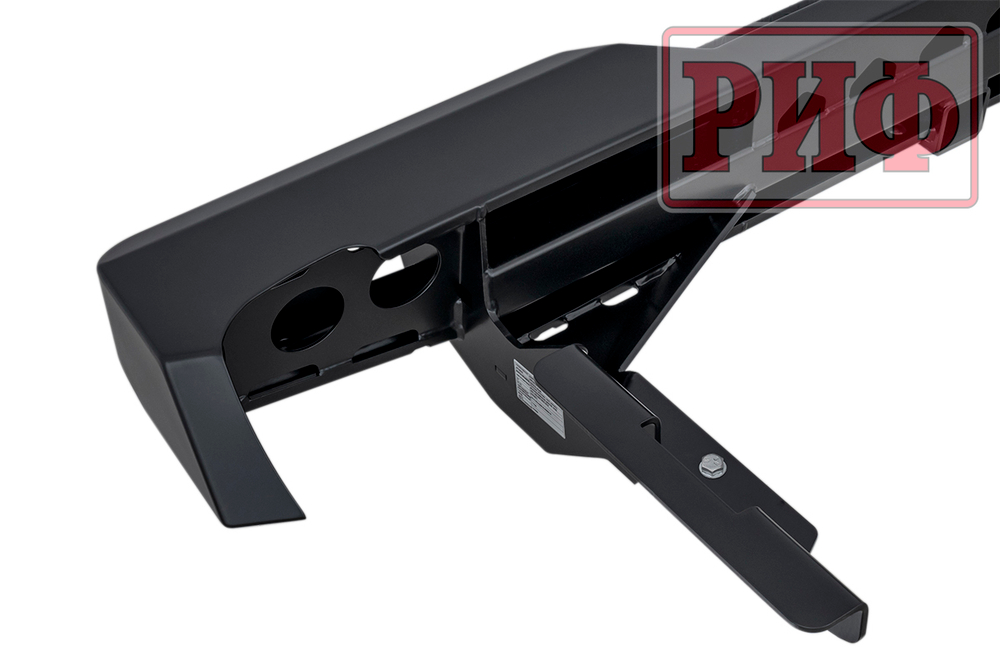 Бампер силовой задний Toyota Hilux 2005-2014 с квадратом под фаркоп и фонарями РИФ