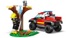 Конструктор Lego City 60393 Спасательная пожарная машина 4x4