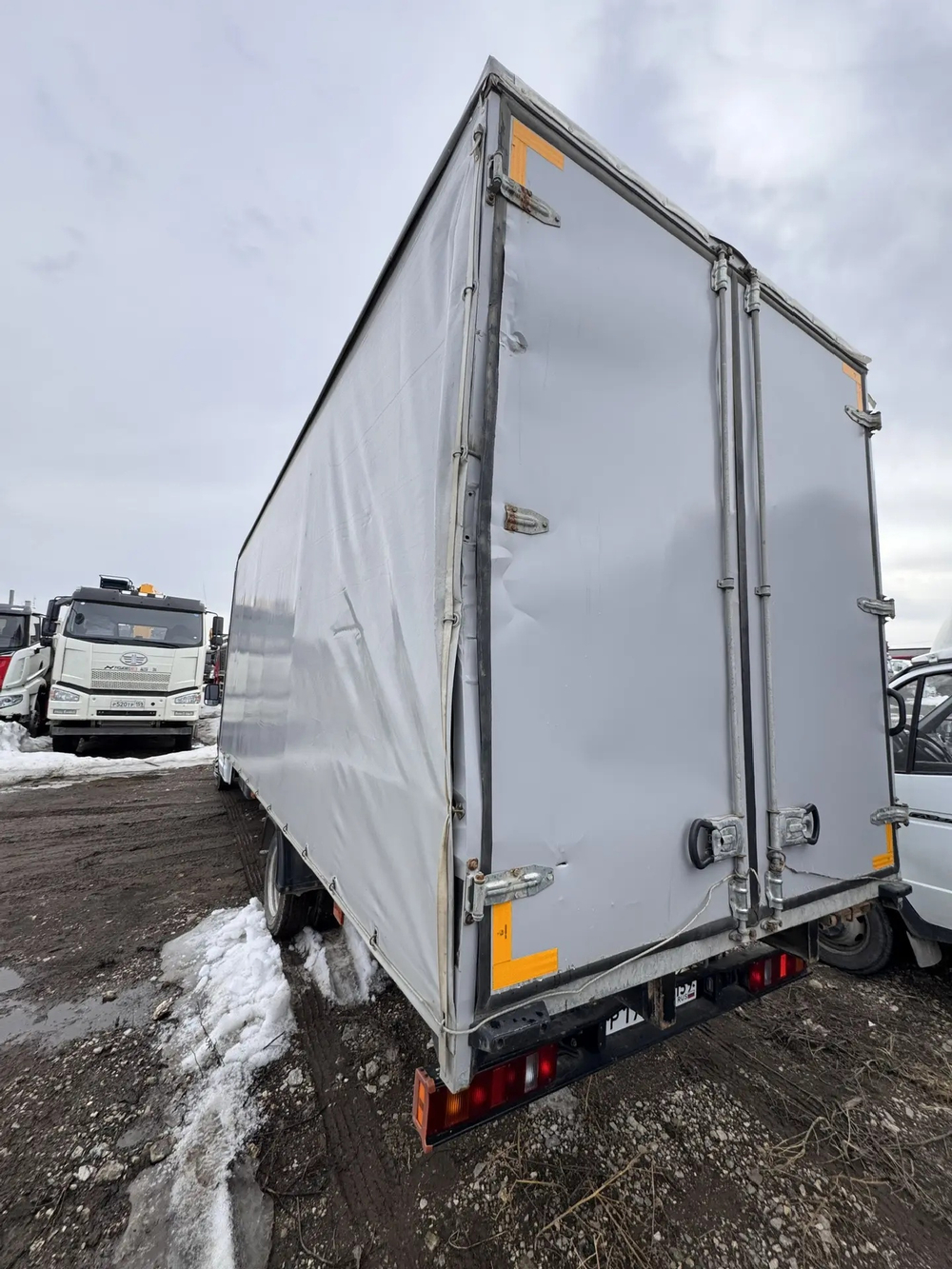 GAZ GAZELLE NEXT Бортовой (Евроборт) 278872 (Евроборт, Бензин/Газ, 2,7 л, 107 л.с.)