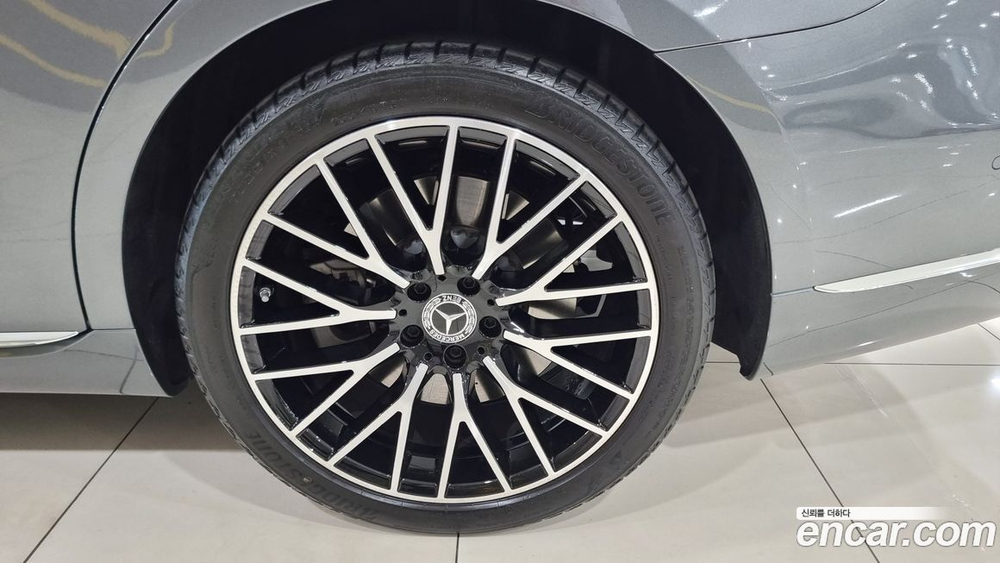 Mercedes-Benz S-Class W223 S580L 4MATIC (12.2022)