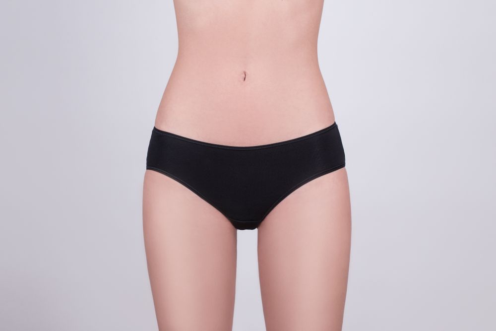 230280 Трусы жен. черный