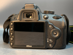 Nikon D3200 body 9423 кадров пробега