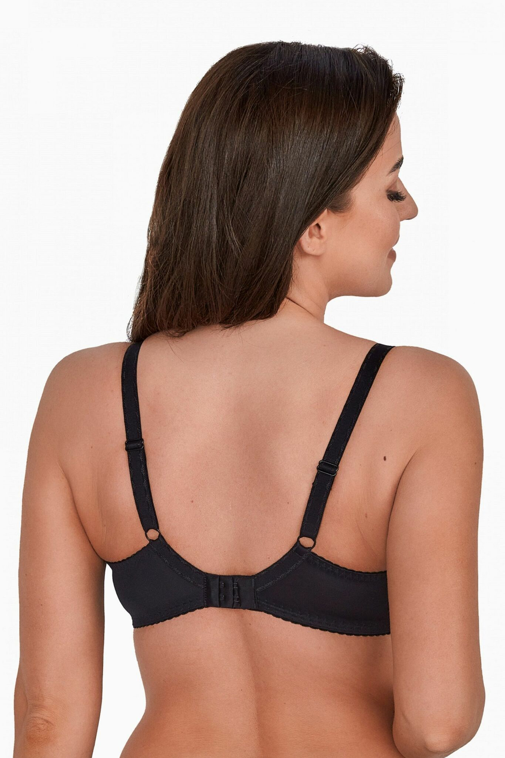 Бюстгальтер Sonia с чашками на тонком поролоне (Размер: 65G) (Цвет: черный)