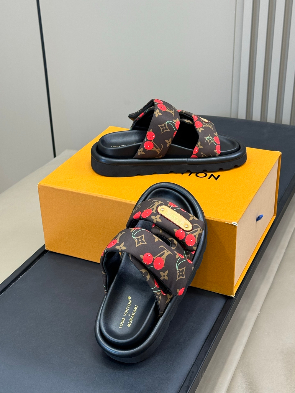 Louis Vuitton Pool Pillow Flat Comfort Mule (4 colors)