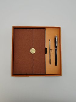 Блокнот подарочный А5 с ручкой О-коричневый (7725-2)