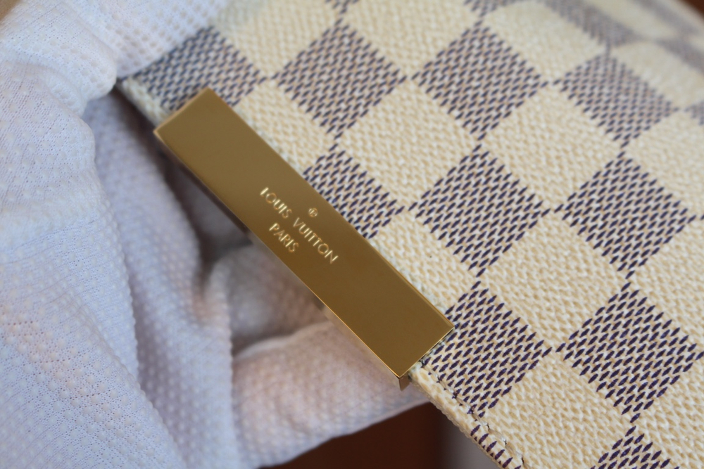 Louis Vuitton Favorite PM