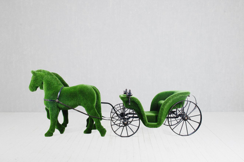 Топиари Карета запряженная лошадьми