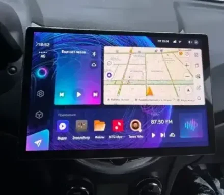 Магнитола для Hyundai Solaris 1 2010-2016 (рамка серебро) - Teyes CC3-2K-360 монитор 13" 2K QLED на Android 10, 6Гб+128Гб, CarPlay, 4G SIM-слот, 4 камеры в комплекте