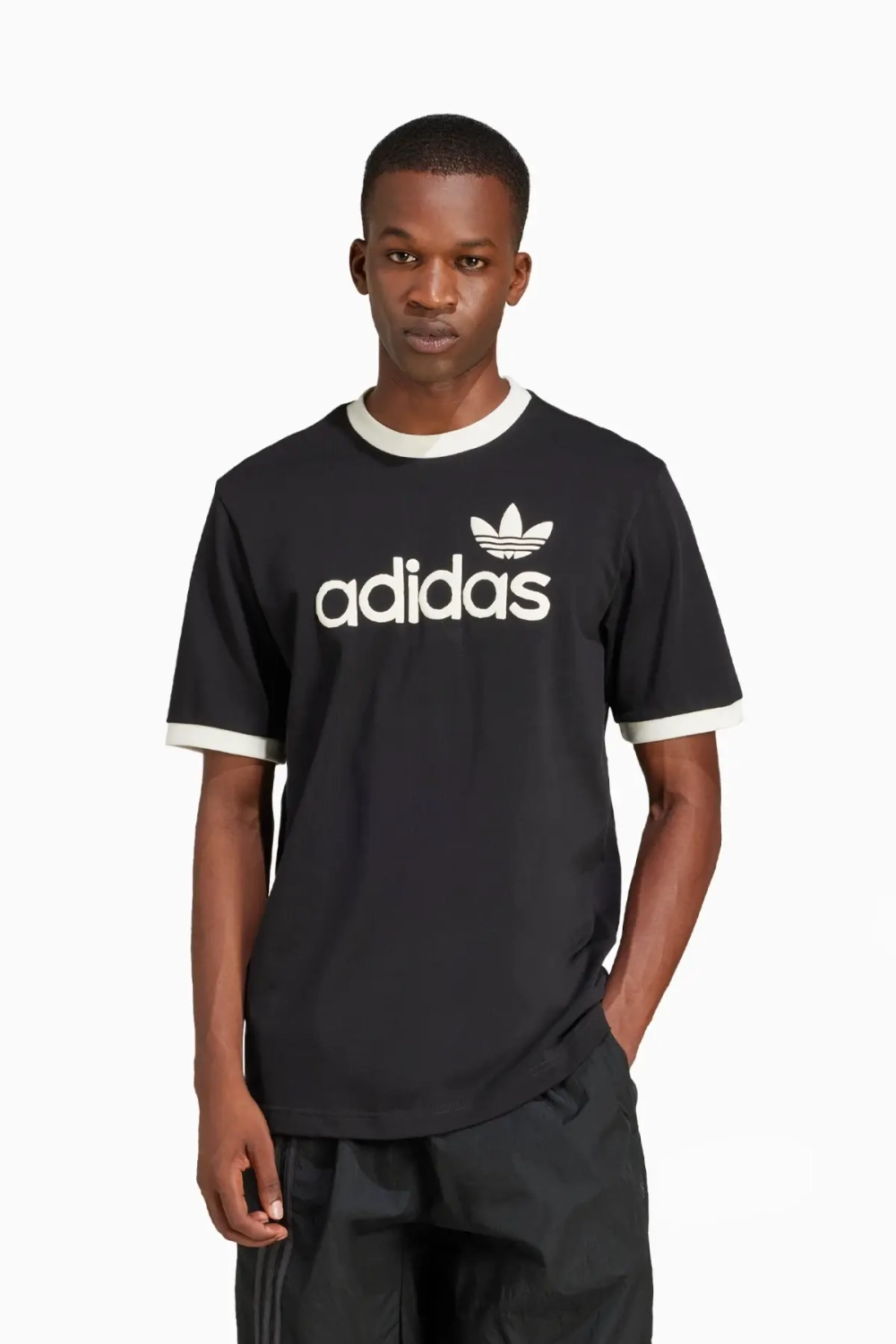 Футболка adidas Simple - черный