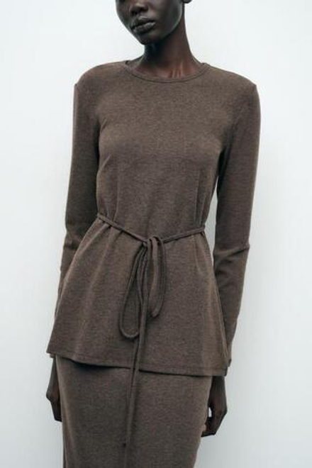 ZARA СВИТЕР ИЗ МЯГКОЙ ТКАНИ С ПОЯСОМ, СЕРОВАТО-КОРИЧНЕВЫЙ