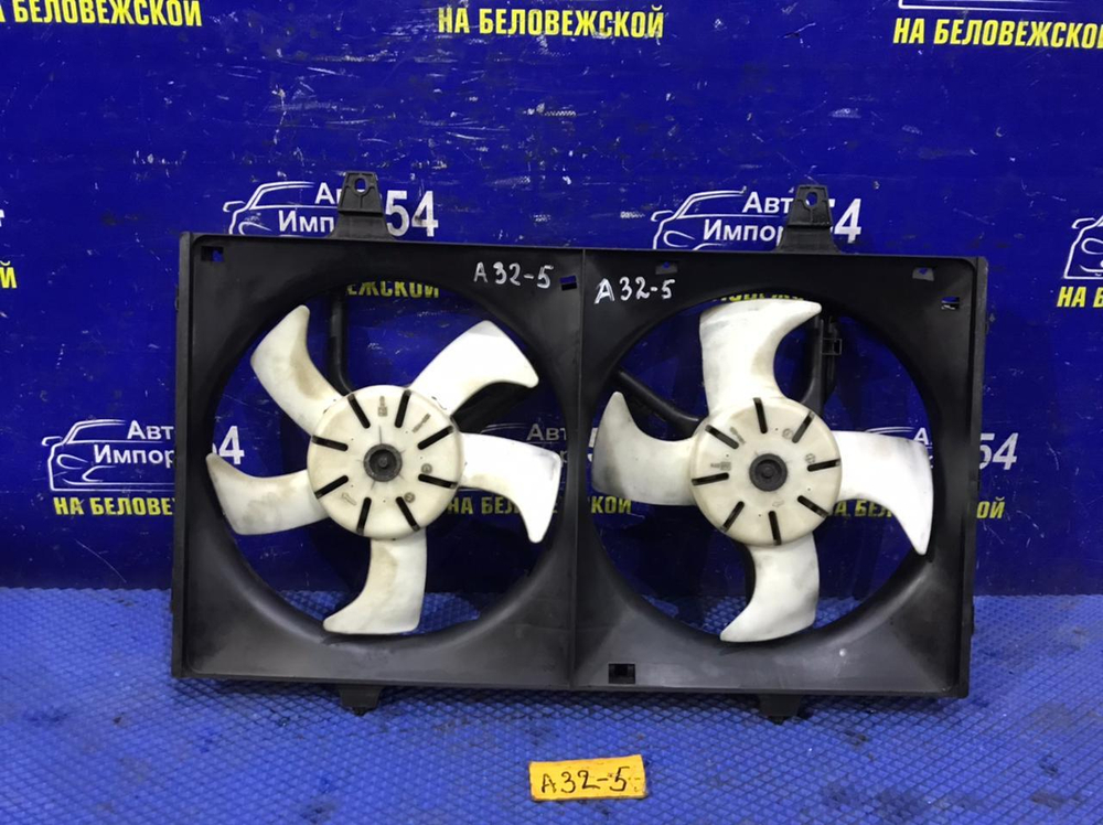 Диффузор радиатора двигателя NISSAN CEFIRO 1997