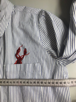 Рубашка Twist в полоску и с милым акцентом из кармашка, маркировка 36, визуально на 42 размер