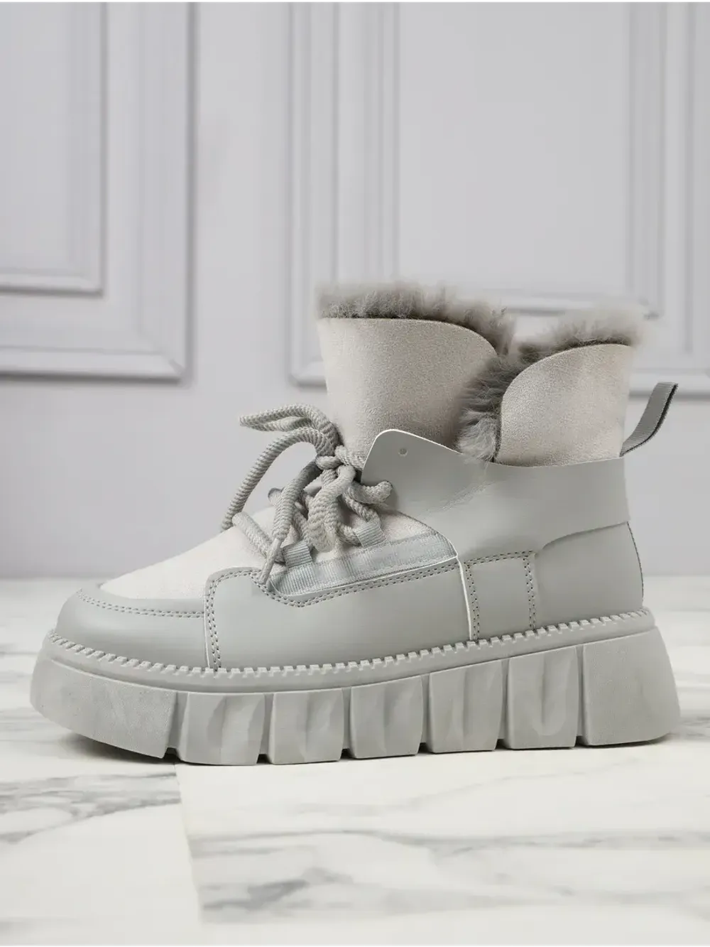 Зимние ботинки на платформе