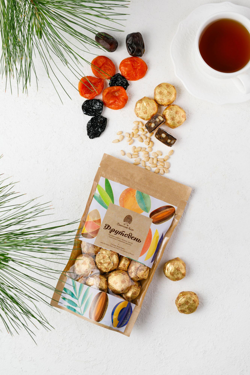 Фрутодень с кедровыми орехами / крафт-пакет / 200 г / ТМ Сибирский кедр