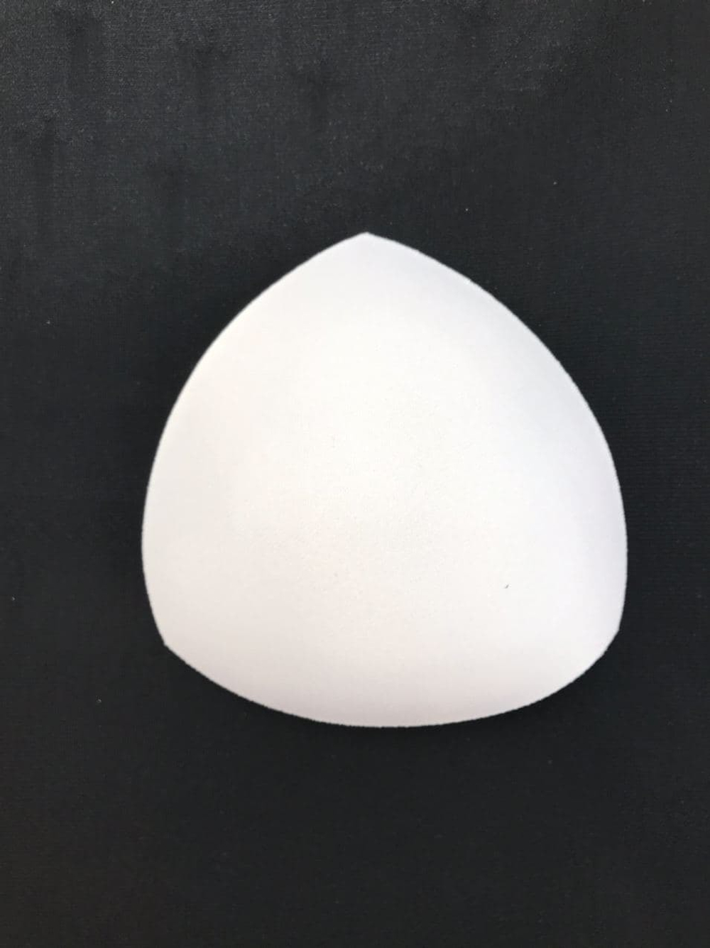 Чашечки треугольные белые 75 (А)