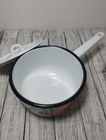 Ковш 1,5л с крышкой с рис Клубника садовая бел 1с43с