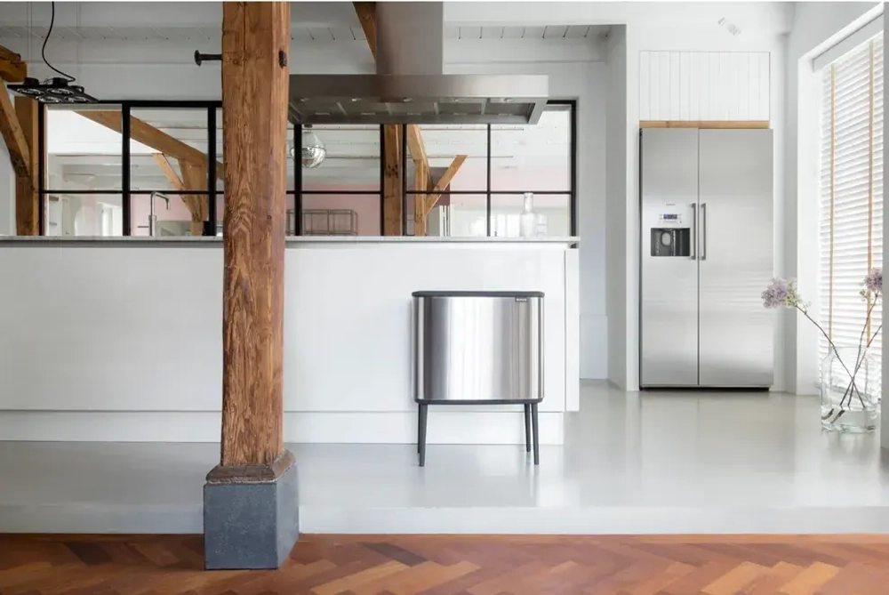 Brabantia Контейнер для мусора Bo Touch 11+23 л, матовое серебро