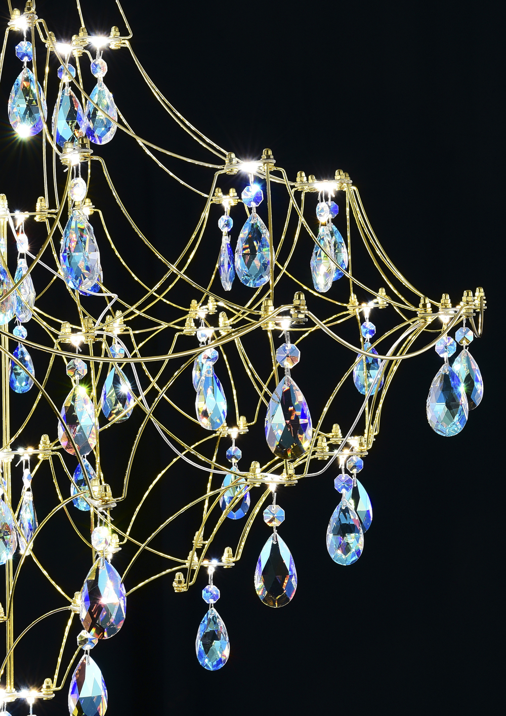 Подвесная люстра светодиодная с пультом и хрустальными подвесками K9 MyFar Allegria MR2642-66P-50СD