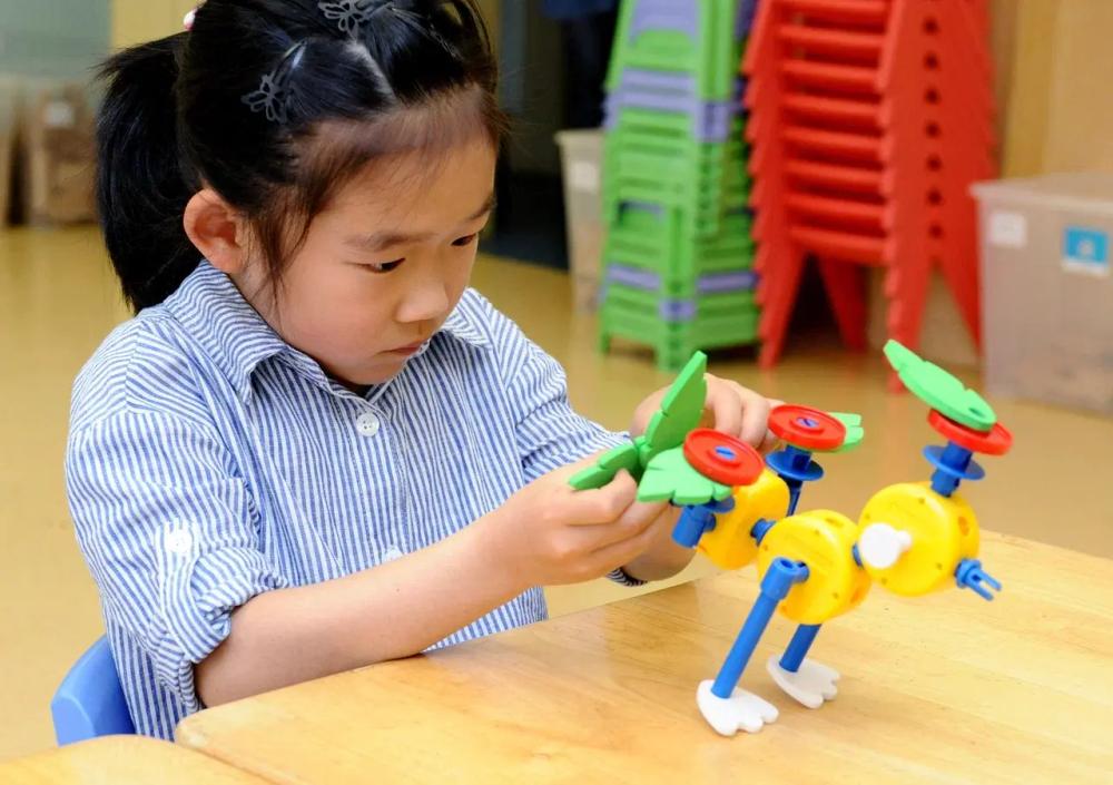 THINKERTOY набор для группы 4-5 лет (средний уровень)