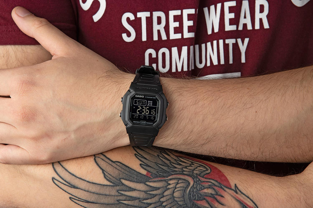 Часы Casio W-800H-1BVES