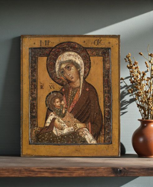 Какие иконы должны быть дома у православного христианина?