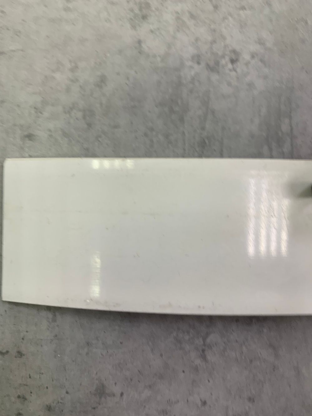 Белый глянец "Классик" (5см) декоративная планка (бленда)