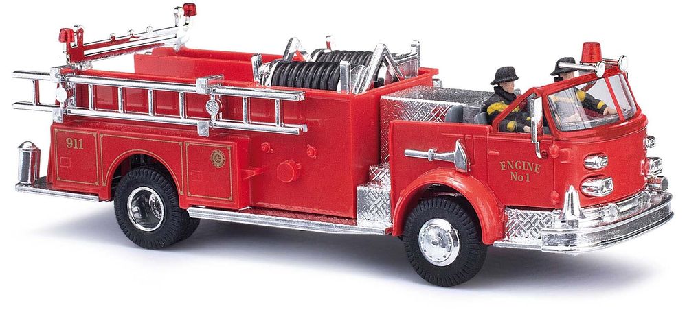 Пожарная машина LaFrance Pumper Cabrio с водителем (H0, 1:87)