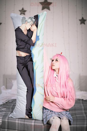 Дакимакура Виктор Никифоров арт. 0260