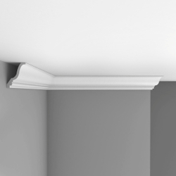 Плинтус потолочный гладкий Decomaster 96211 75х57х2400мм