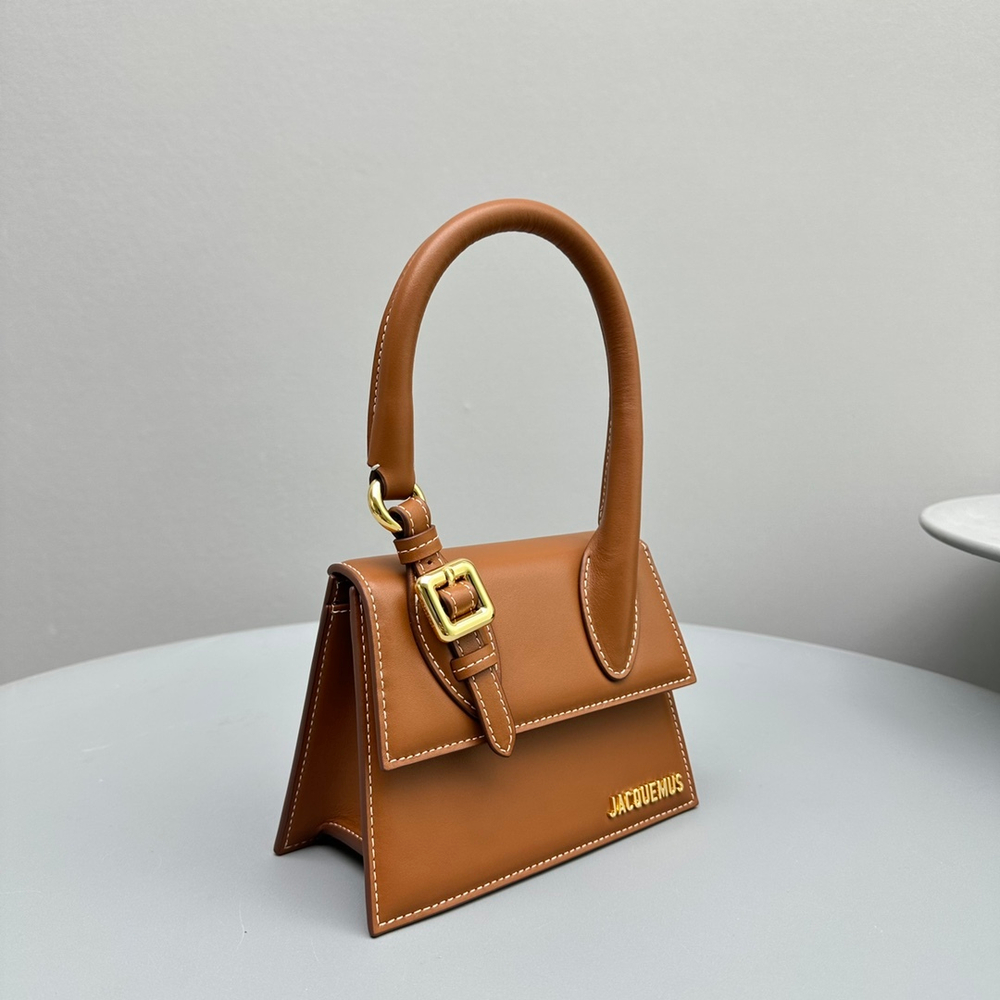 Jacquemus Le Chiquito Moyen Boucle 18 cm