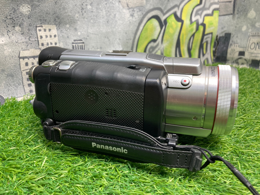 Panasonic NV-GS400