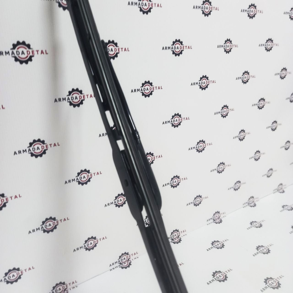 Щетка стеклоочистителя JCB каркасная с форсункой TRUCK 5 адаптеров Skybear 24"/60 см