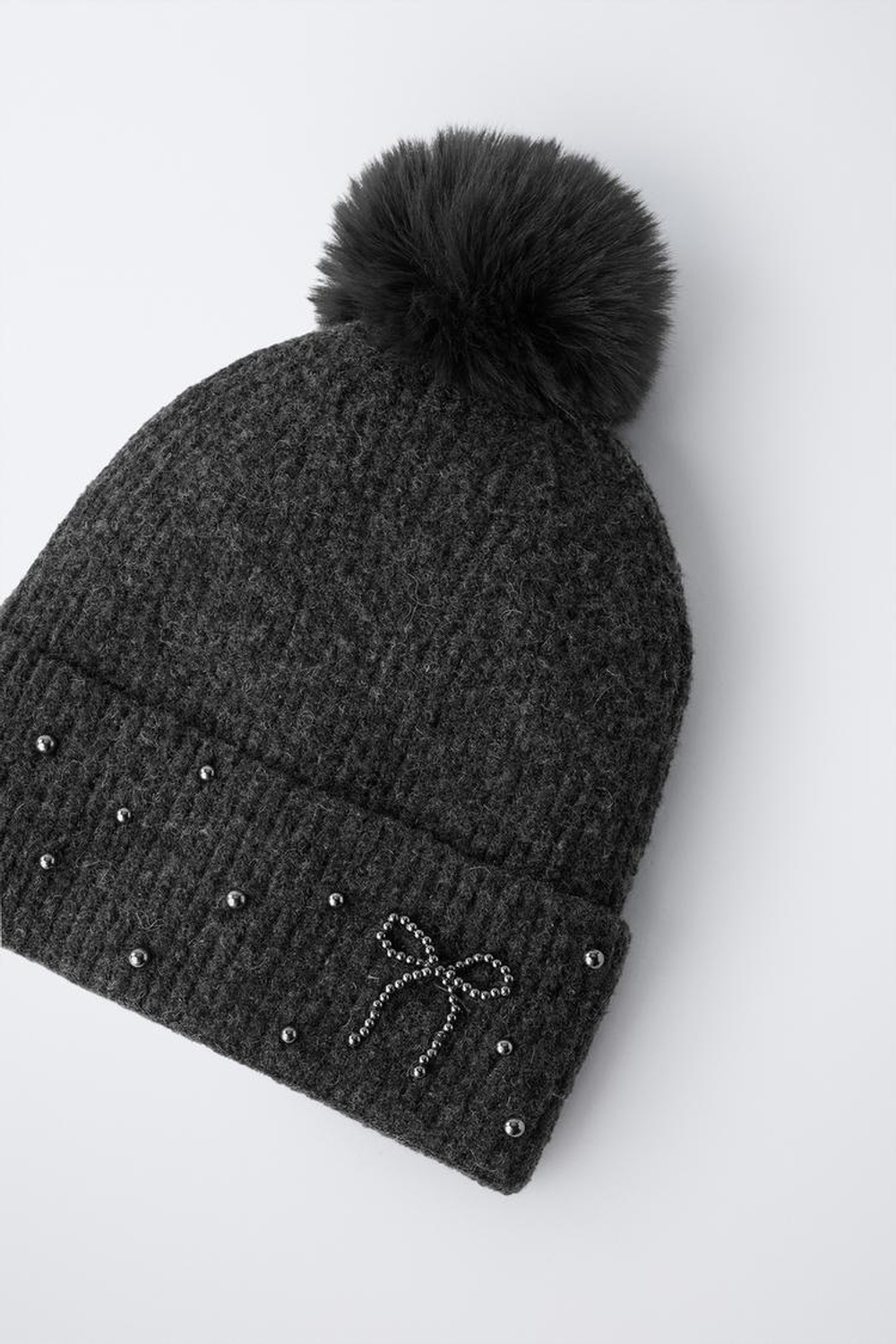 ZARA ТРИКОТАЖНАЯ ШАПКА С БЛЕСКОМ И ПОМПОНОМ, СЕРЫЙ МЕЛАНЖ