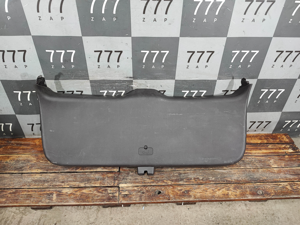 Обшивка крышки багажника Genesis GV80 20-нв Б/У Оригинал 81710T6000