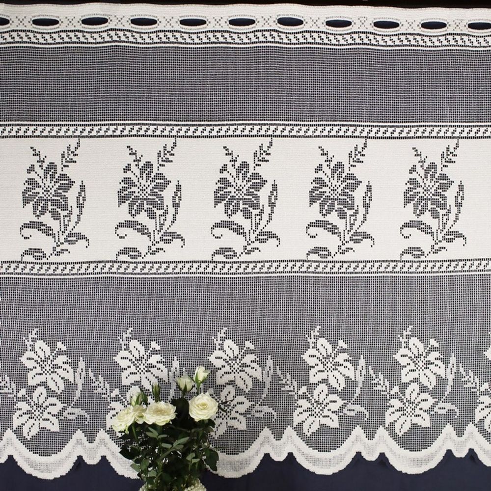 Занавеска "Ф. ВЬЮНОК" сверху - прорези для продевания гардинной штанги, цвет белый, Польша. Занавеска "Ф. ВЬЮНОК" сверху - прорези для продевания гардинной штанги, цвет белый, Польша.