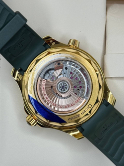 Часы Omega Seamaster Driving