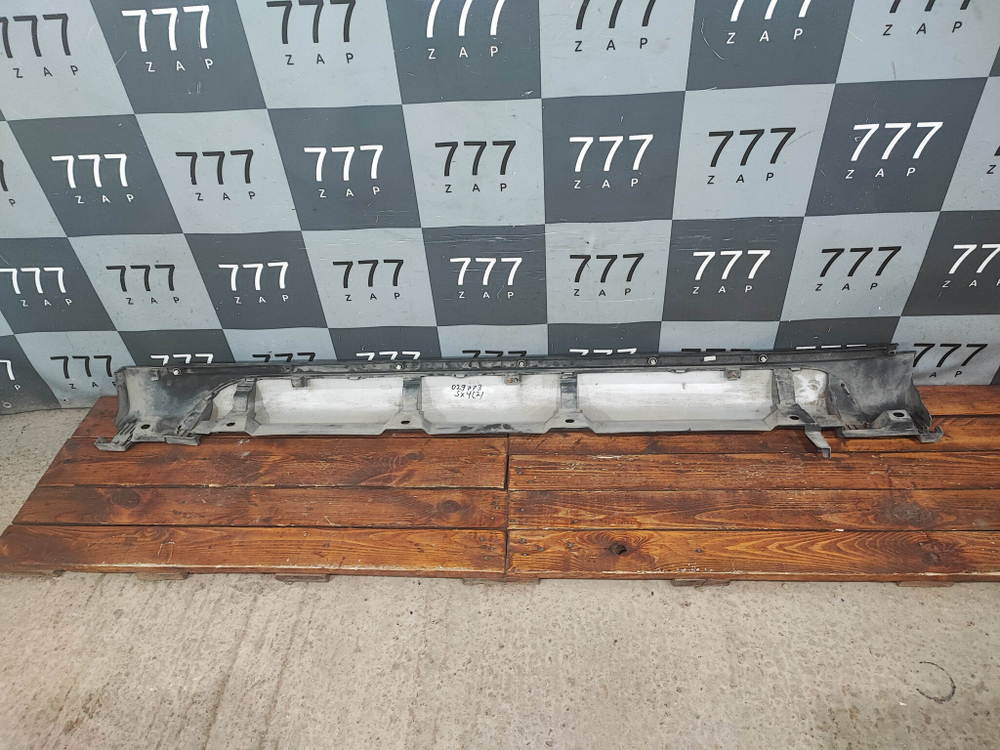 Накладка порога правого Suzuki SX4 2 13-22 Б/У Оригинал 7723161M0