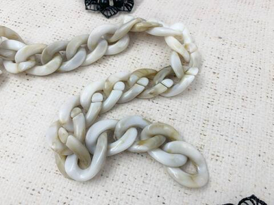 Цепь акрил, ш. 2 см