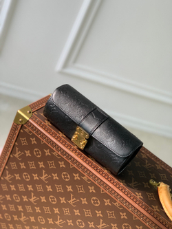 Louis Vuitton Etui Bijoux
