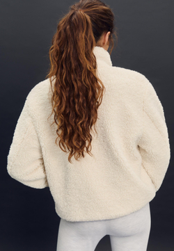 STRADIVARIUS Шуба из искусственной овчины на молнии, ванильный