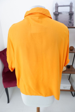 Блузка Weekday из вискозы яркая 46 размер