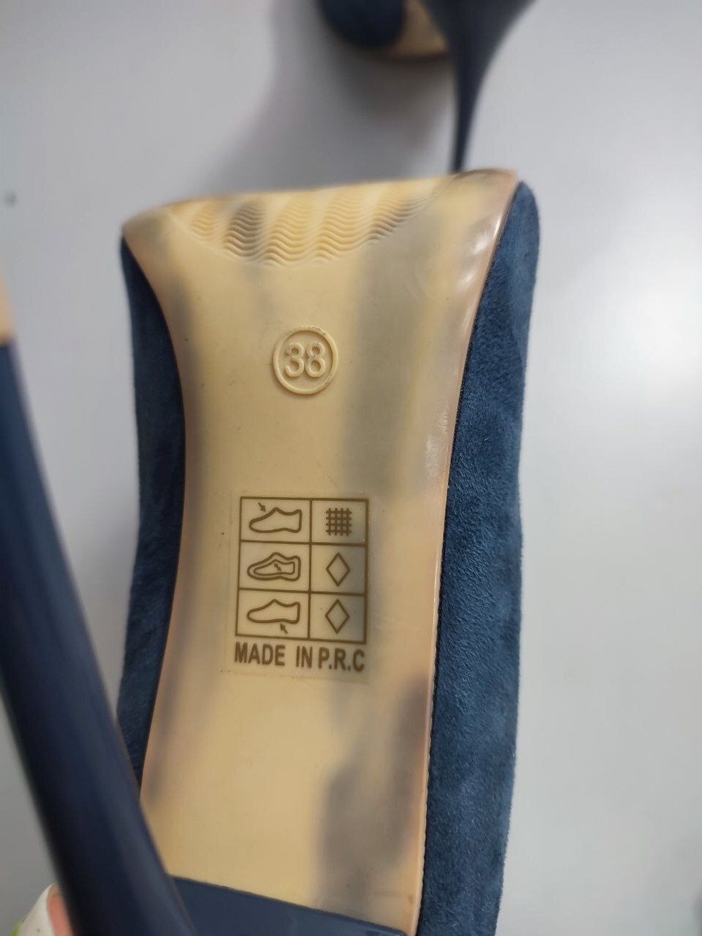 Туфли Mulanka на шпильке 38 размер