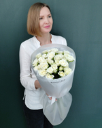 Букет из белой кустовой розы,11 веток(00205)
