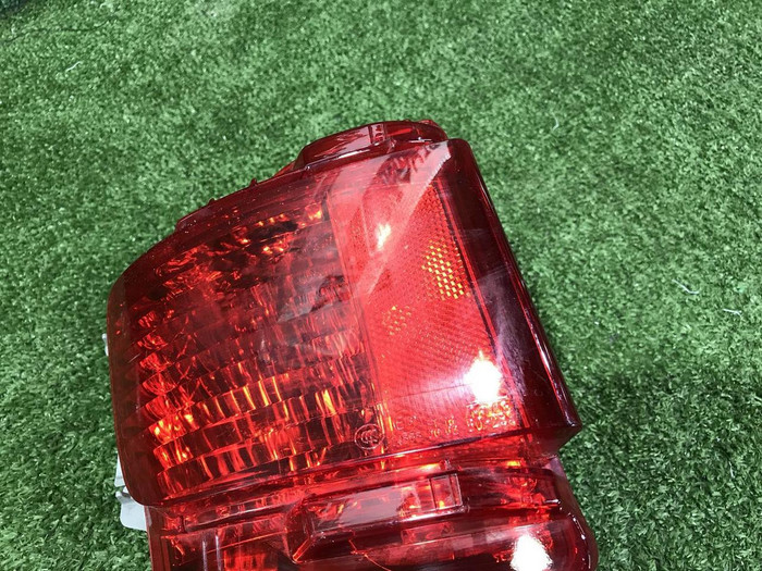 ПТФ левый Toyota Land Cruiser 200 (2015-2021)