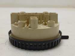 WMV1600BY/01 кт39 Датчик уровня воды для стиральной машины Bosch 792353 б/у