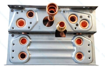 Гидравлическая пластина теплообменника для котлов Vaillant turboTec, atmoTec Pro Plus 178965