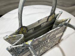 Christian Dior Book Tote 26 cm