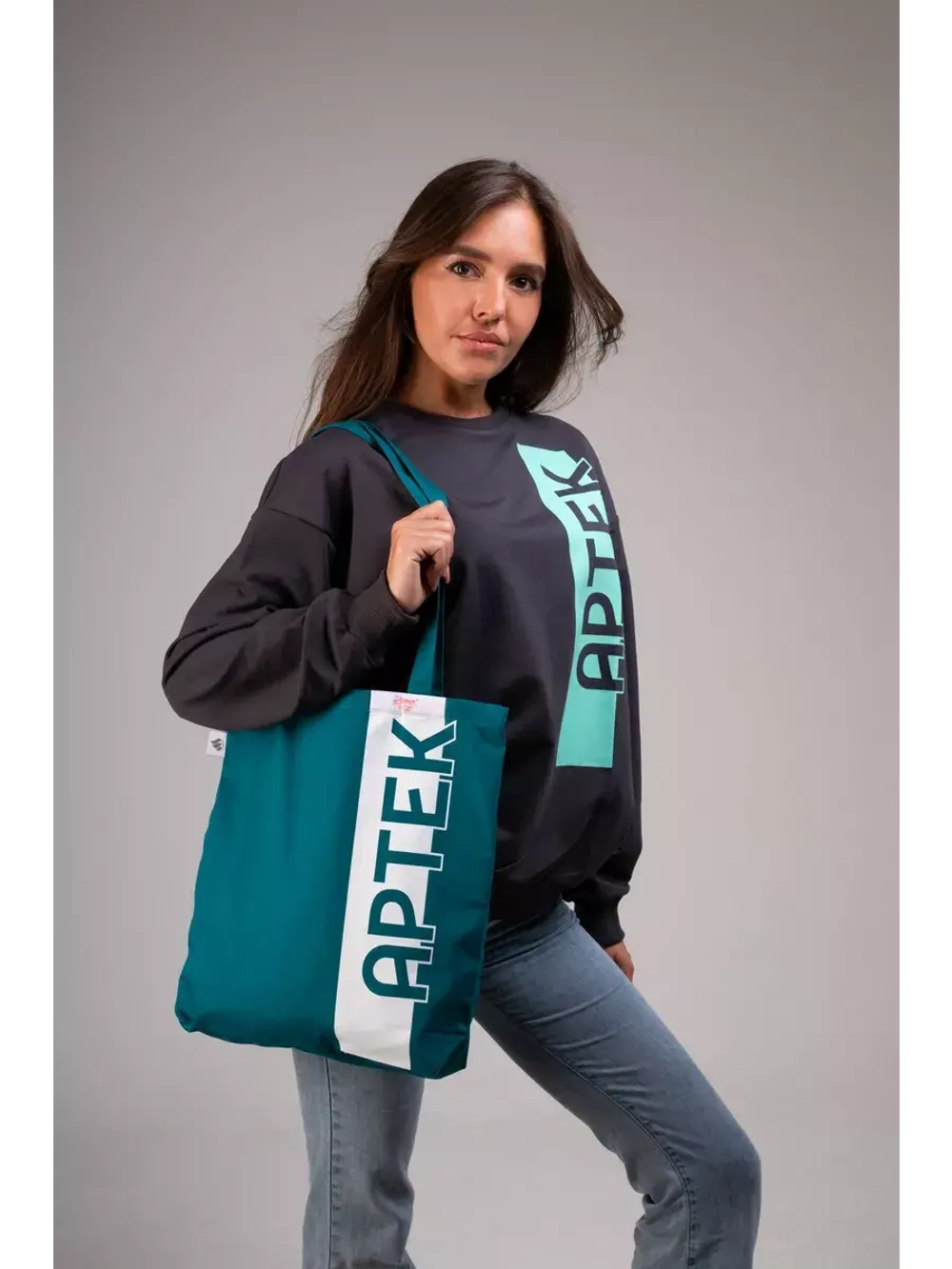 Толстовка оверсайз