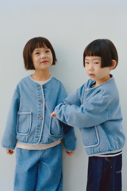 ZARA ДЖИНСОВАЯ КУРТКА, СВЕТЛЫЙ ИНДИГО