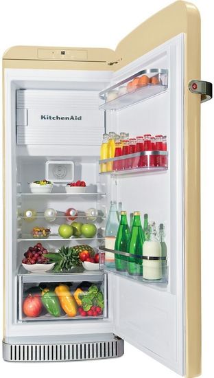 Холодильник KitchenAid KCFME 60150R